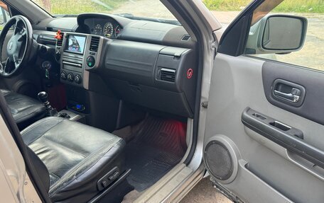 Nissan X-Trail, 2004 год, 560 000 рублей, 10 фотография