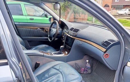 Mercedes-Benz E-Класс, 2004 год, 1 150 000 рублей, 6 фотография