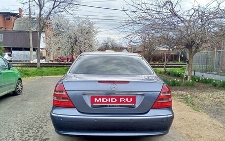 Mercedes-Benz E-Класс, 2004 год, 1 150 000 рублей, 5 фотография