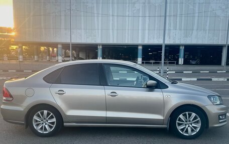 Volkswagen Polo VI (EU Market), 2016 год, 1 050 000 рублей, 5 фотография