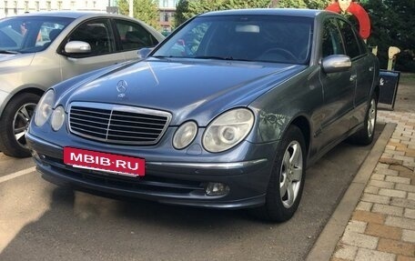 Mercedes-Benz E-Класс, 2004 год, 1 150 000 рублей, 13 фотография