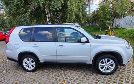 Nissan X-Trail, 2011 год, 1 050 000 рублей, 4 фотография