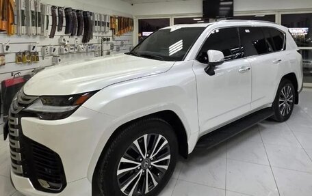 Lexus LX, 2024 год, 15 850 000 рублей, 1 фотография