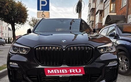 BMW X5, 2020 год, 6 490 000 рублей, 2 фотография
