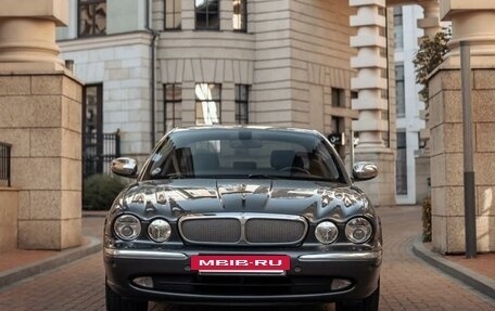 Jaguar XJ III (X350), 2006 год, 1 850 000 рублей, 9 фотография