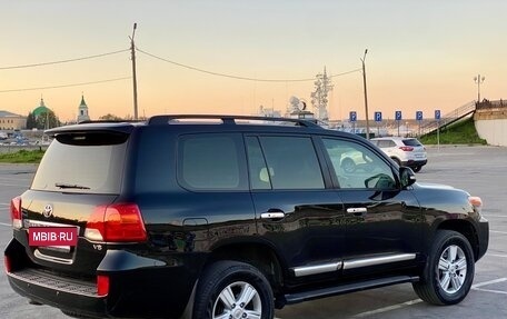 Toyota Land Cruiser 200, 2012 год, 3 250 000 рублей, 5 фотография