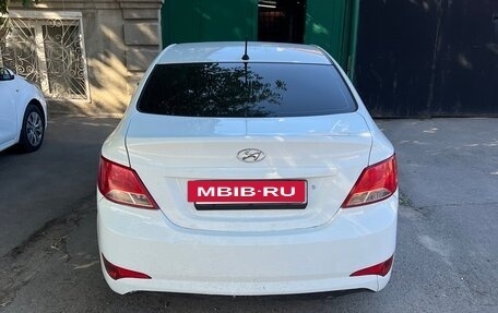 Hyundai Solaris II рестайлинг, 2014 год, 580 000 рублей, 2 фотография
