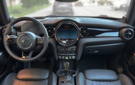 MINI Hatch, 2021 год, 2 900 000 рублей, 9 фотография