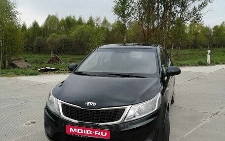 KIA Rio III рестайлинг, 2013 год, 550 000 рублей, 1 фотография