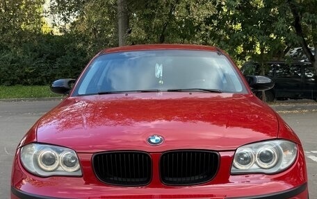 BMW 1 серия, 2007 год, 680 000 рублей, 1 фотография