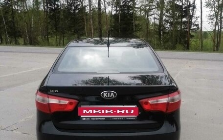 KIA Rio III рестайлинг, 2013 год, 550 000 рублей, 12 фотография