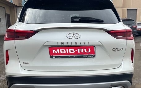 Infiniti QX50 II, 2018 год, 2 990 000 рублей, 4 фотография