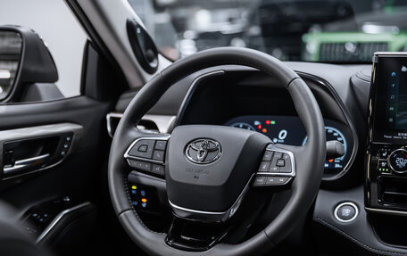 Toyota Highlander, 2025 год, 5 550 000 рублей, 13 фотография