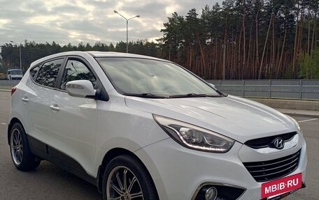 Hyundai ix35 I рестайлинг, 2015 год, 1 100 000 рублей, 3 фотография