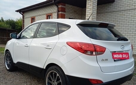 Hyundai ix35 I рестайлинг, 2015 год, 1 100 000 рублей, 7 фотография