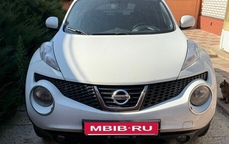 Nissan Juke II, 2011 год, 920 000 рублей, 9 фотография