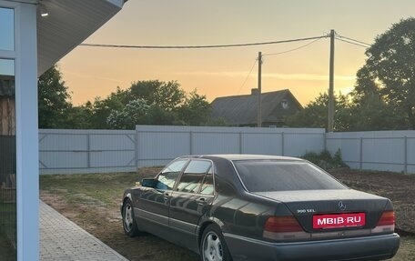 Mercedes-Benz S-Класс, 1993 год, 650 000 рублей, 2 фотография