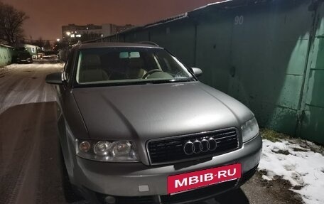 Audi A4, 2002 год, 650 000 рублей, 10 фотография