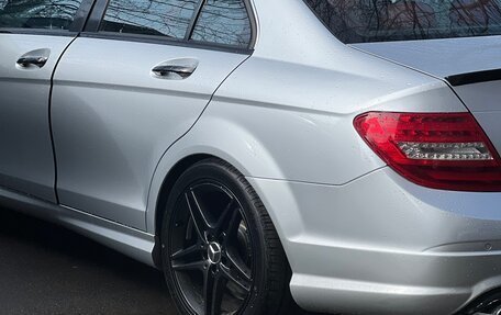 Mercedes-Benz C-Класс, 2010 год, 1 390 000 рублей, 2 фотография