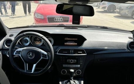 Mercedes-Benz C-Класс, 2011 год, 1 250 000 рублей, 10 фотография