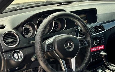 Mercedes-Benz C-Класс, 2011 год, 1 250 000 рублей, 11 фотография