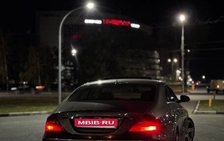 Mercedes-Benz CLS, 2005 год, 1 350 000 рублей, 3 фотография
