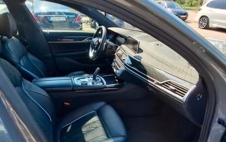 BMW 7 серия, 2022 год, 12 000 000 рублей, 6 фотография