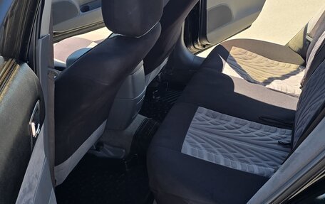 Mazda 6, 2004 год, 550 000 рублей, 12 фотография