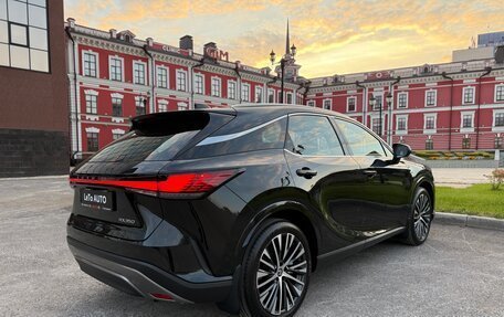 Lexus RX IV рестайлинг, 2024 год, 11 500 000 рублей, 6 фотография