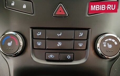 Chevrolet Orlando I, 2011 год, 965 000 рублей, 15 фотография