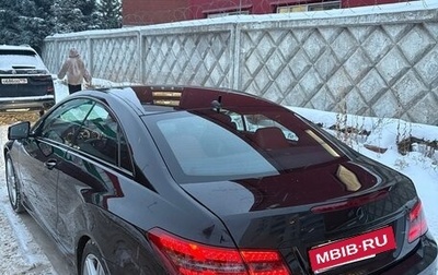 Mercedes-Benz E-Класс, 2012 год, 1 000 000 рублей, 1 фотография