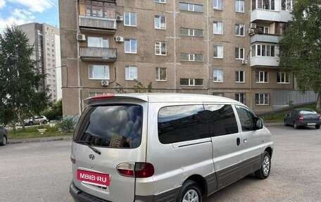 Hyundai Starex I рестайлинг, 2002 год, 400 000 рублей, 4 фотография