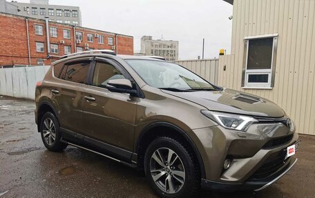Toyota RAV4, 2016 год, 1 940 000 рублей, 2 фотография