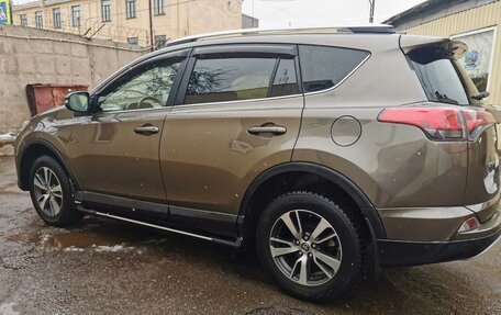 Toyota RAV4, 2016 год, 1 940 000 рублей, 3 фотография