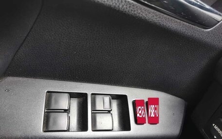 Toyota RAV4, 2016 год, 1 940 000 рублей, 7 фотография