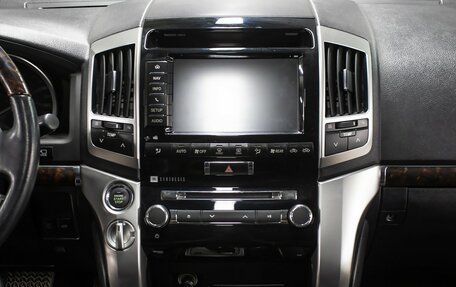 Toyota Land Cruiser 200, 2013 год, 4 198 000 рублей, 16 фотография