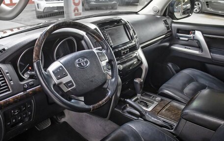 Toyota Land Cruiser 200, 2013 год, 4 198 000 рублей, 17 фотография