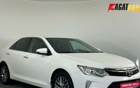 Toyota Camry, 2016 год, 1 850 000 рублей, 3 фотография