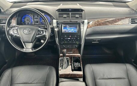 Toyota Camry, 2016 год, 1 850 000 рублей, 14 фотография