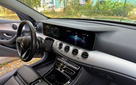 Mercedes-Benz E-Класс, 2020 год, 3 895 000 рублей, 9 фотография