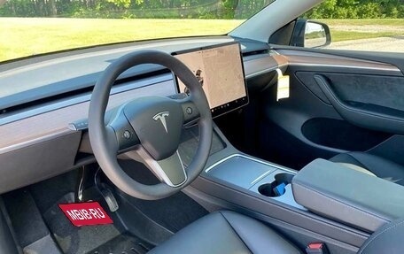 Tesla Model Y I, 2023 год, 2 600 000 рублей, 1 фотография