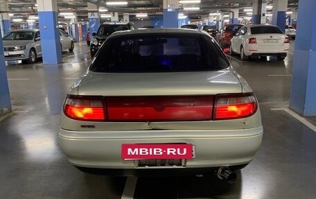 Toyota Carina, 1993 год, 300 000 рублей, 4 фотография