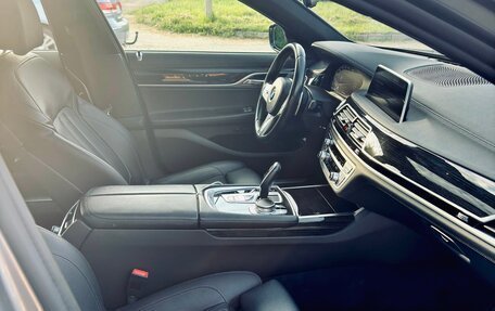 BMW 7 серия, 2020 год, 5 300 000 рублей, 6 фотография