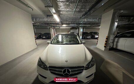 Mercedes-Benz E-Класс, 2013 год, 2 190 000 рублей, 17 фотография