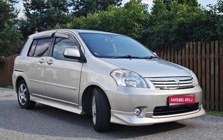 Toyota Raum II, 2004 год, 590 000 рублей, 1 фотография