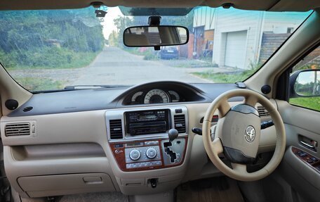 Toyota Raum II, 2004 год, 590 000 рублей, 8 фотография