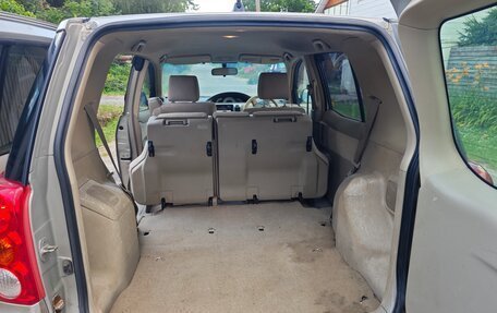 Toyota Raum II, 2004 год, 590 000 рублей, 17 фотография