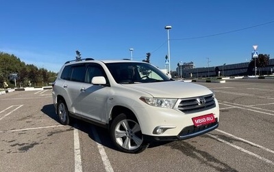 Toyota Highlander III, 2012 год, 1 850 000 рублей, 1 фотография