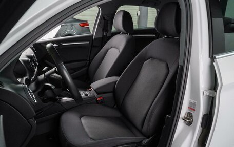 Audi A3, 2018 год, 2 100 000 рублей, 10 фотография
