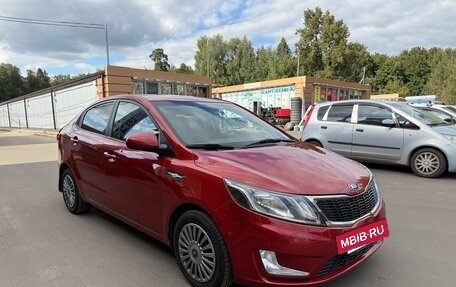 KIA Rio III рестайлинг, 2013 год, 880 000 рублей, 6 фотография